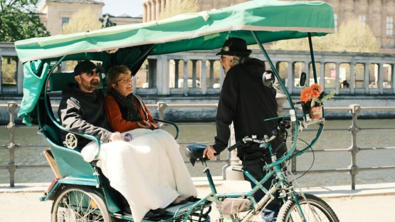 Private Rickshaw Berlin Secrets Taylor-Made up-to 6 Pers. - Guides: Friendly, Knowledgeable, and Certified