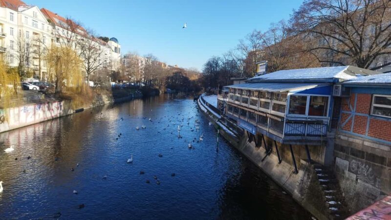 Private Rickshaw Berlin Secrets Taylor-Made up-to 6 Pers. - The Experience of Driving a Rickshaw Through Berlin