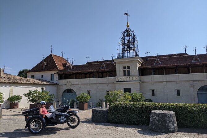 Private ride in the vineyards and wine tasting from Saint-Emilion - The Vintage Sidecar Ride in the Vineyards