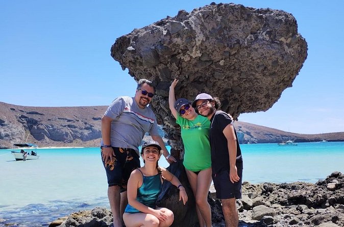 Private ride to Balandra Beach from Cabo San Lucas - Comparing This Service to Guided Tours or Group Trips
