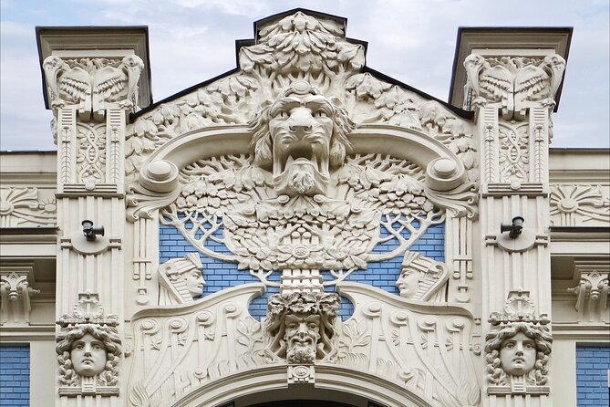 Private Riga Art Nouveau Tour - Efficient and Flexible Tour Structure
