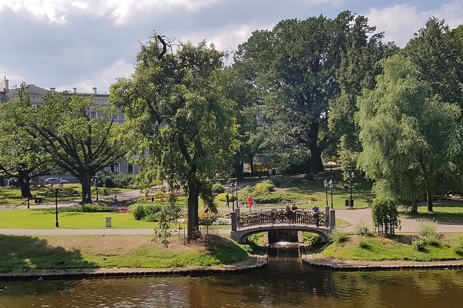 Private Riga Old Town Walking Tour - Exploring Town Hall Square and Surroundings
