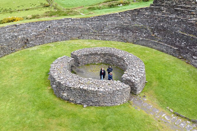 Private Ring of Kerry luxury tour with accredited guide - Begin Your Day with a Visit to Cahergall Fort