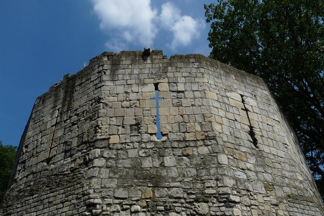 Private Roman Tour of York - Walking the Historic Roman City Walls