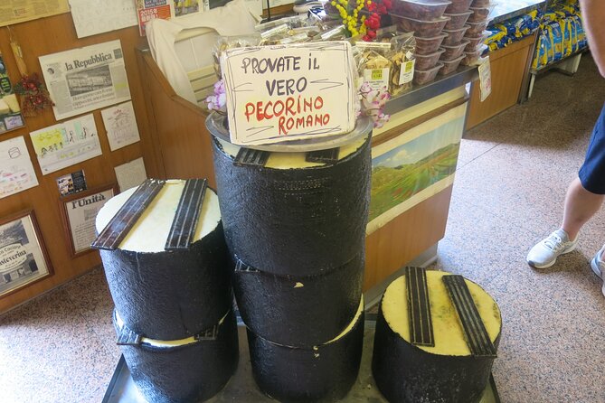 Private Roman Vegetarian Food Tour - Practical Details: Meeting Point and Tour Logistics