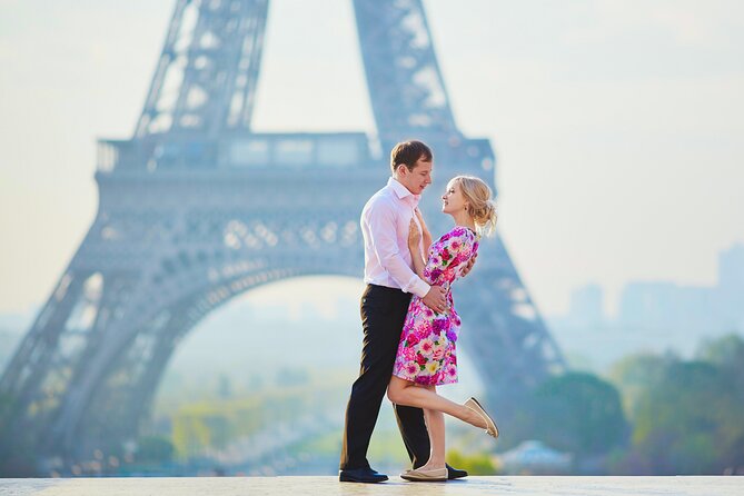 Private Romantic Photoshoot in Paris with Bouquet of Flowers - Why This Photoshoot Stands Out Among Paris Experiences