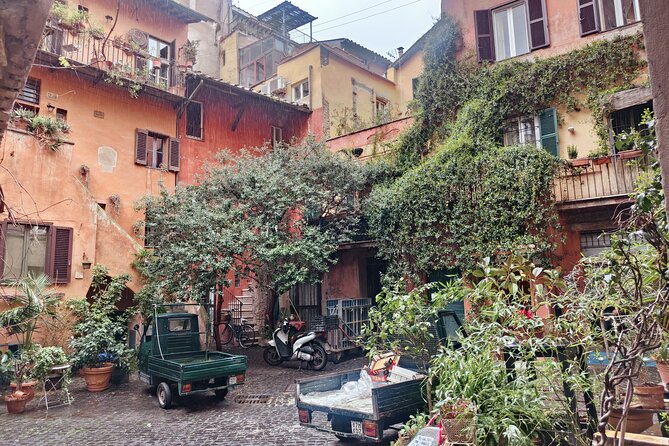 Private Rome Street Walking Food and History Tour - Discovering the Market and Piazza Farnese