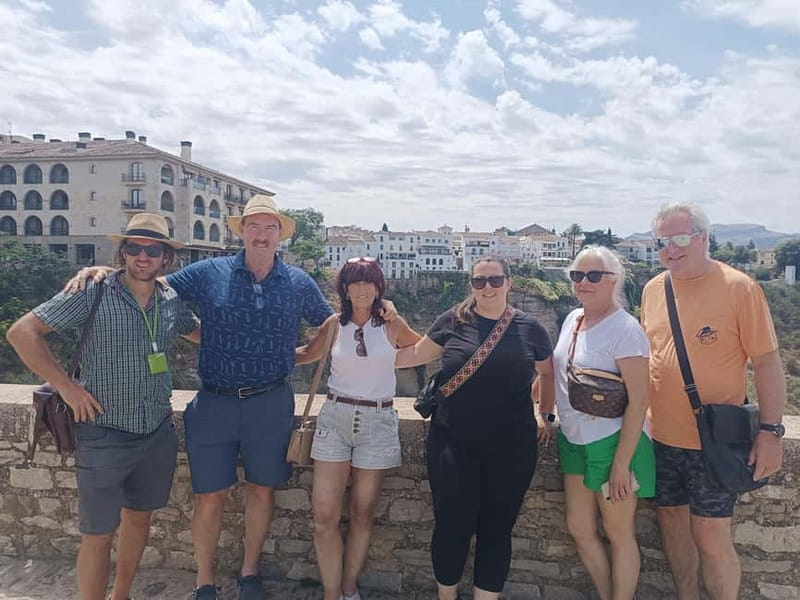 Private Ronda Day Trip Tour from Sevile - The Charm of Ronda’s Whitewashed Houses and Spectacular Views