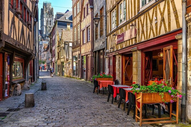 Private round transfer to Deauville Rouen Honfleur from Le Havre - Discover Normandys Charm with a Private Transfer from Le Havre