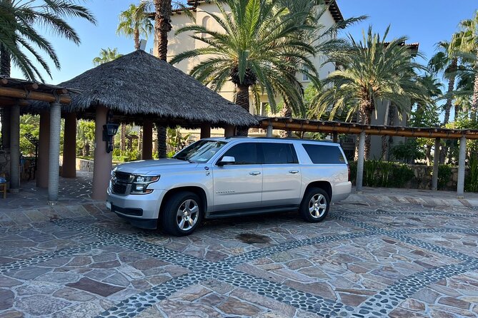 Private Round Trip Airport Transfer SJD to San Jose del Cabo - Premium Vehicle Features for a Comfortable Ride