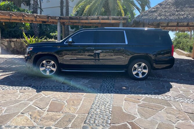 Private Round Trip Airport Transfer SJD to San Jose del Cabo - The Benefits of Flight Monitoring and Personalized Service