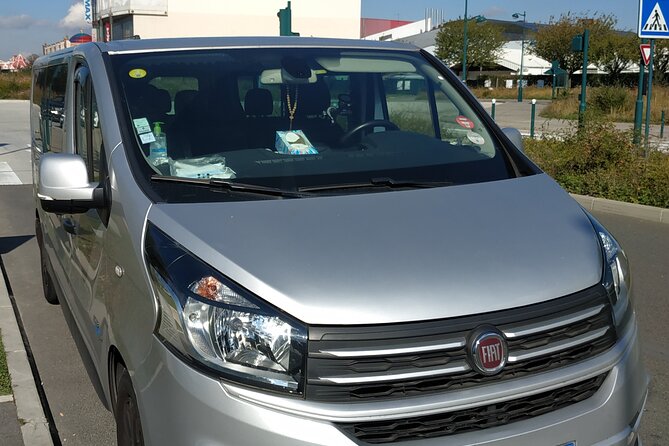 Private round trip transfer from/to Paris airports - Reliable and Personalized Airport Transfers in Paris