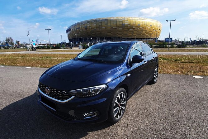 Private Round-Trip Transfers: Gdansk Airport (GDN) - Efficient and Comfortable Gdansk Airport Transfers for Up to Three People