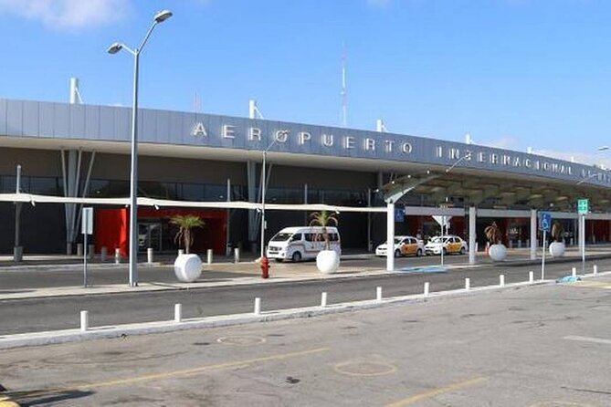 Private roundtrip airport to hotel transfer in Mazatlan - How the Service Stands Out in Mazatlan