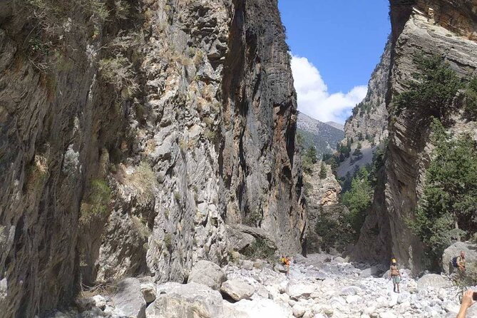 Private Roundtrip Transfer from Chania to Samaria Gorge Park - What’s Included and What’s Not in the Price