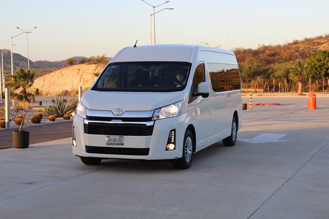Private Roundtrip Transfer from Los Cabos Airport - Key Points