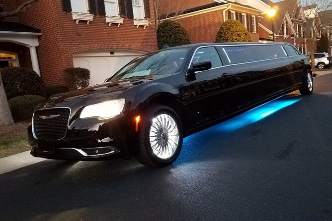 Private Roundtrip Transfer: To Las Vegas by Luxury Limo - Seamless Luxury Transfer from Las Vegas Airport to the Strip in a Private Limousine