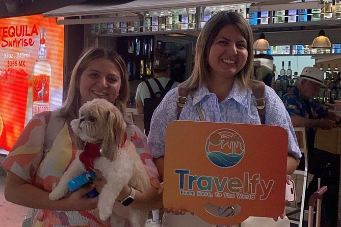 Private roundtrip transportation from Cancun airport to hotels - Vehicle Features and Inclusions