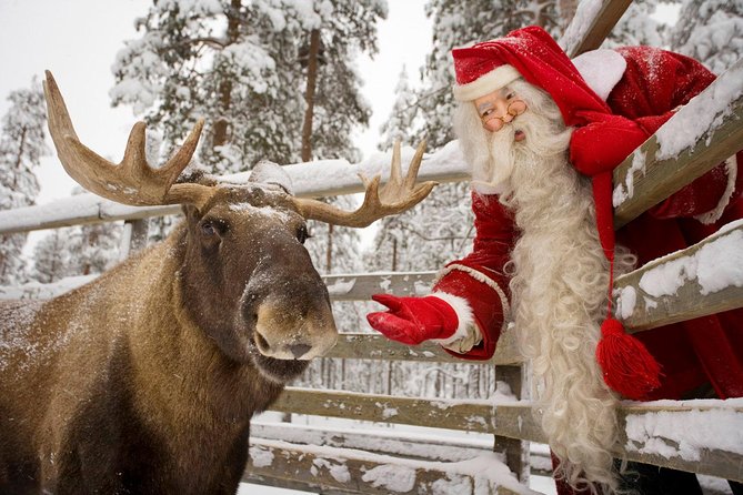 PRIVATE Rovaniemi and Santa Village Tour VIP Car - Rovaniemi’s Scenic Panoramic Views in a Short Time