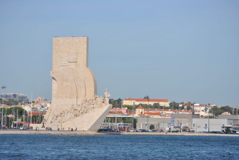 Private Sailing Boat Tour Lisbon with a drink: 2 to 8 Hours - Private Sailing in Lisbon: An Unforgettable Water Adventure