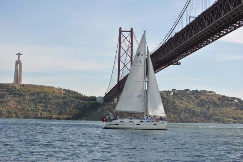Private Sailing Boat Tour Lisbon with a drink: 2 to 8 Hours - Accessibility and Suitability