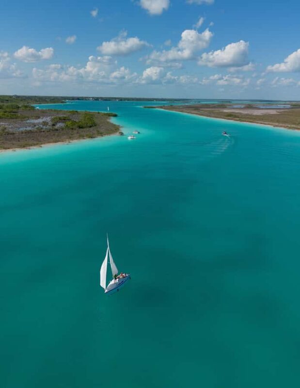Private sailing course in Bacalar Lagoon - Theoretical Sailing Fundamentals in a Classroom Style Setting