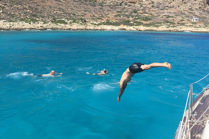 Private Sailing Cruise, Balos and Gramvousa with meal and drinks. - Key Points