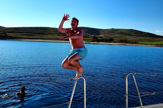 Private sailing cruise-Mykonos Southern Beach Hopping withLunch - Personalized Attention and Guided Service