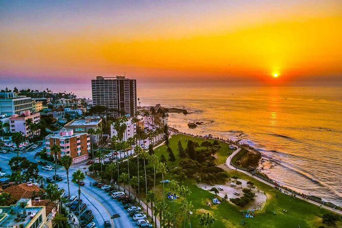 Private San Diego Drive Into Paradise Tour - Key Points