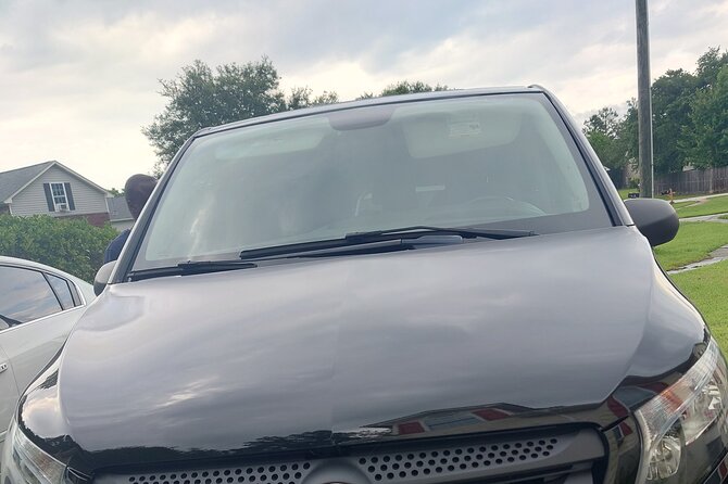 Private Savannah Airport to Downtown - Convenient 24-Hour Service in a Spacious Van