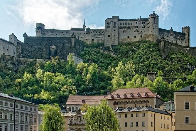 Private Scenic Transfer from Munich to Salzburg with 4h of Sightseeing - Cost-Effective and Hassle-Free Travel