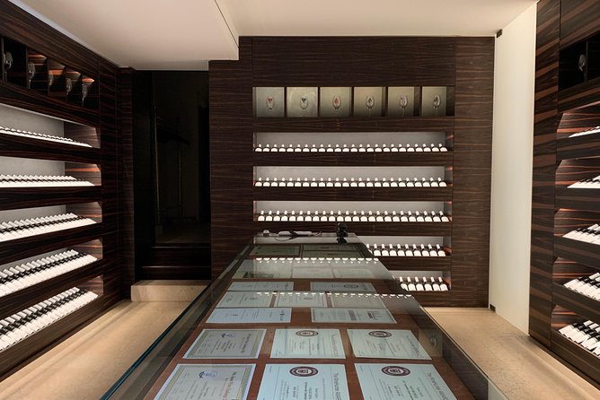 Private scenic transfer from Venice to Milano - Pricing and Booking Considerations