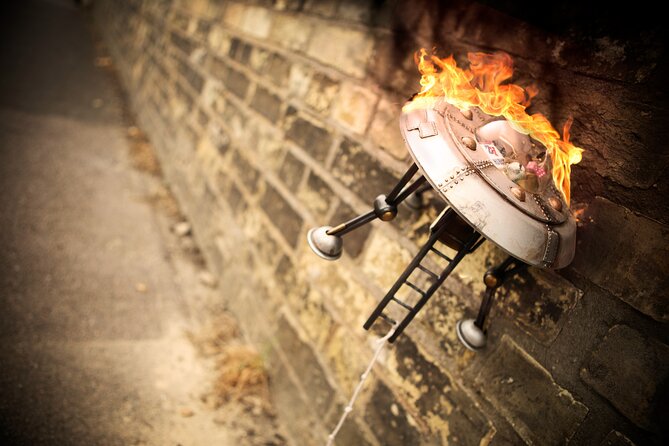 Private Self-Guided Dinky Door Hunt in Cambridge - Exploring the Green Spaces: Jesus Green and Wandlebury Park