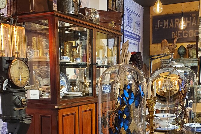 Private shopping tour at the Paris Antique Flea Market - Negotiating and Shipping Your Vintage Finds
