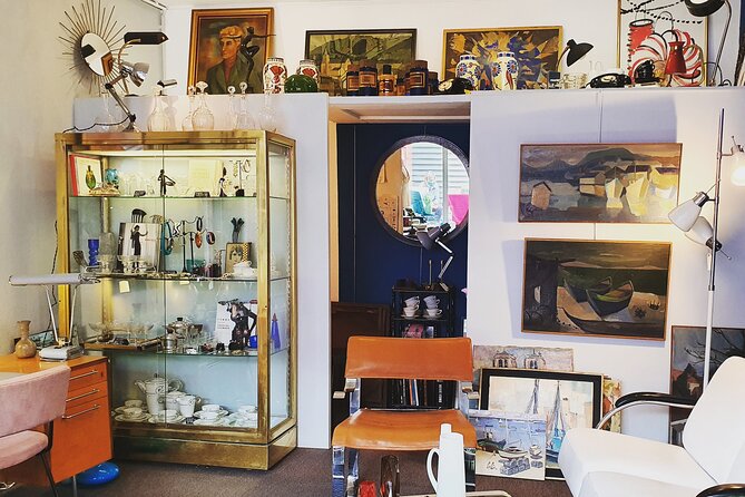 Private shopping tour at the Paris Antique Flea Market - The Value of a Private, Customized Shopping Experience