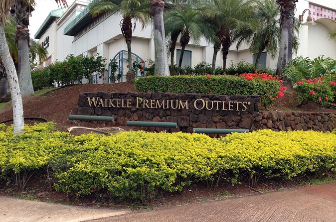 Private Shopping Tour from Honolulu to Waikele Premium Outlets - Who Should Consider This Private Shopping Tour