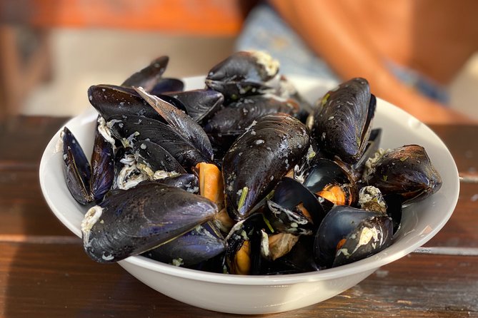 Private Shore Excursion in Kotor Bay with Organic Lunch - 2 Hours - Key Points