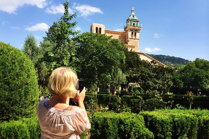 Private Shore Excursion to Valldemossa and Palma de Mallorca - Practical Details: Timing, Pacing, and Accessibility