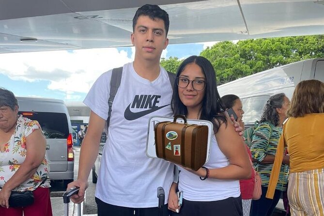 Private Shuttle from Riviera Maya to Cancun Airport - Vehicle Options and Comfort Features