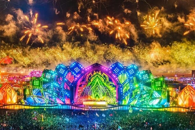 Private Shuttle Service to ELECTRIC DAISY CARNIVAL from Las Vegas - Easy Meeting Point at Bellagio Hotel & Casino