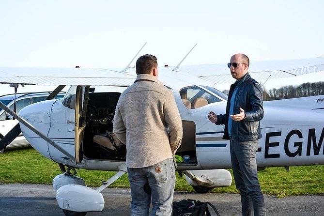 Private Sightseeing Flight above Cologne - Who Should Consider Booking This Tour