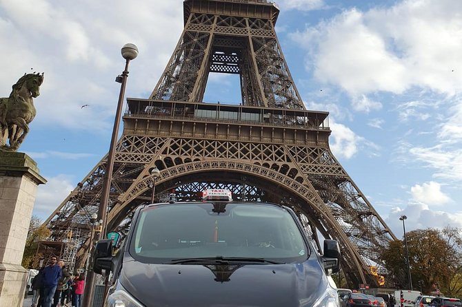 Private Sightseeing in Paris By Night - The Vibrant Night of Montmartre and the Moulin Rouge