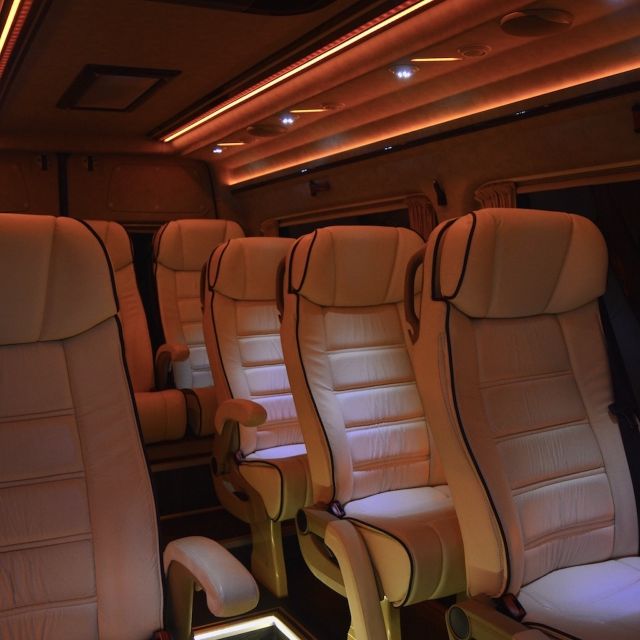 Private Sightseeing land tour and wine tasting - Logistics and Group Size