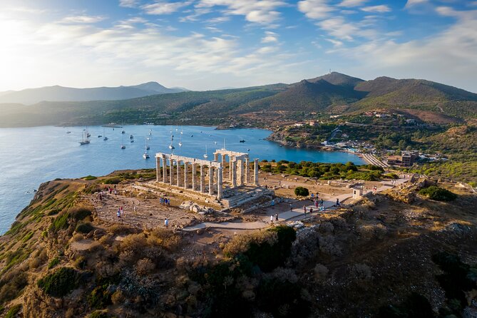 Private Sightseeing Sunset Tour in Sounio with Transfer Included - The Majestic Temple of Poseidon: Clifftop Wonder