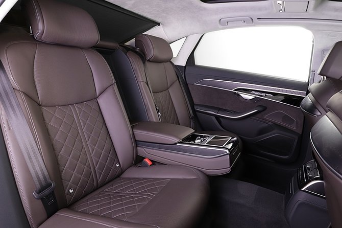 Private sightseeing tour in Hamburg with premium limousines - Hamburgs Most Striking Landmark: The Elbphilharmonie