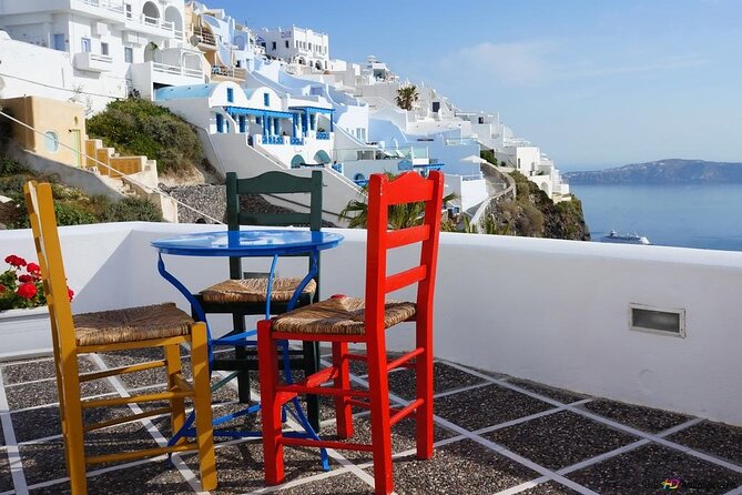 Private Sightseeing Tour with Dinner at Sunset - Relaxing at Perissa Black Sand Beach