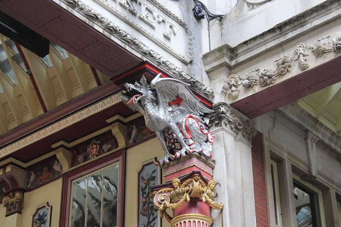 Private Sightseeing Walking Tour of The City Of London - Key Points