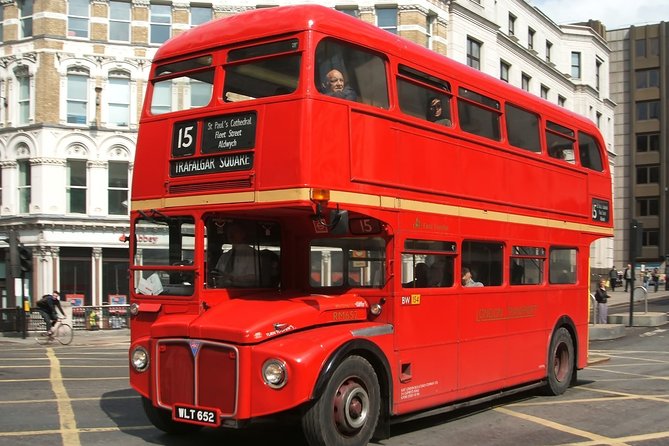 Private Skip-the-Line Tower of London Tour with Lunch - The Highlight: The Tower of London Experience