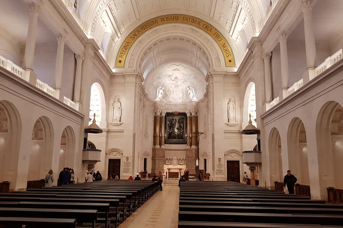 Private Small Groups Tour Fátima Full Day - Visiting Lucia’s Family Home and the Shepherds’ Residences