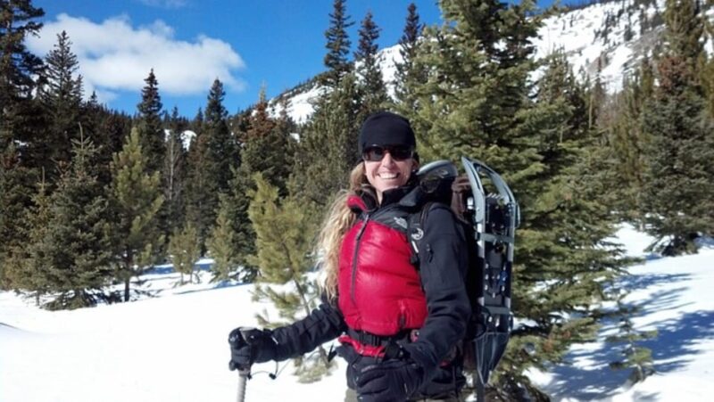 Private Snowshoeing full day - The Expertise and Storytelling Style of the Guide